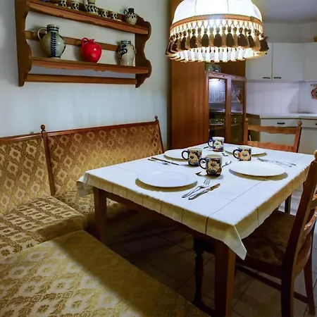 Beautiful Home In Sterlawki Male With 3 Bedrooms Дом отдыха