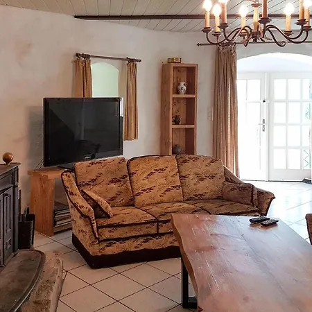 Beautiful Home In Sterlawki Male With 3 Bedrooms *