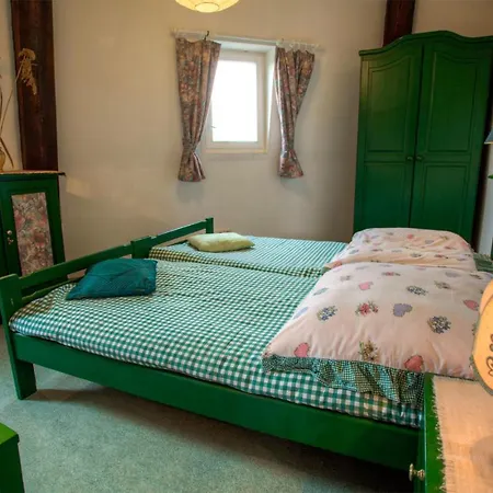 Beautiful Home In Sterlawki Male With 3 Bedrooms *